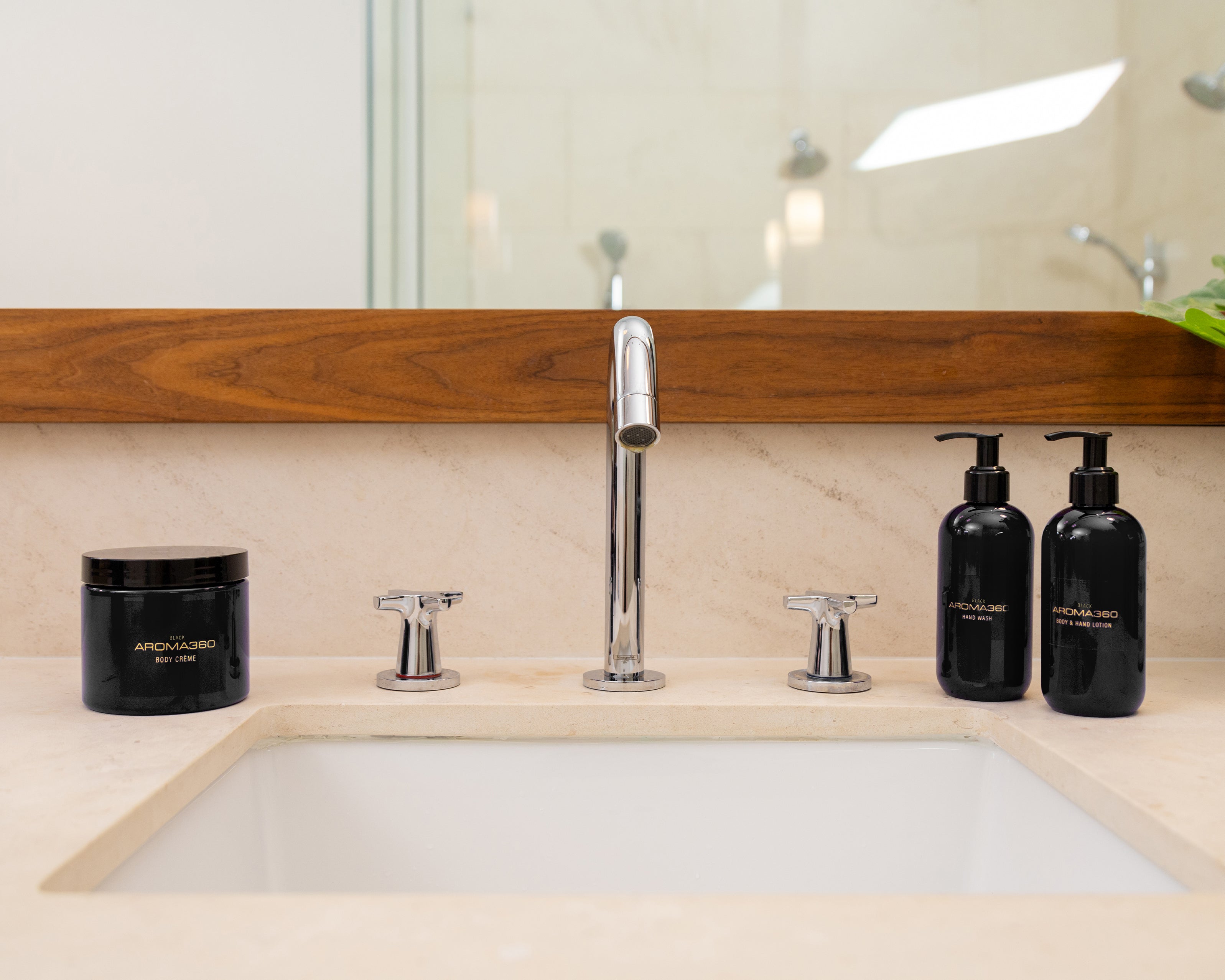 Black Body & Hand Lotion - Image 4