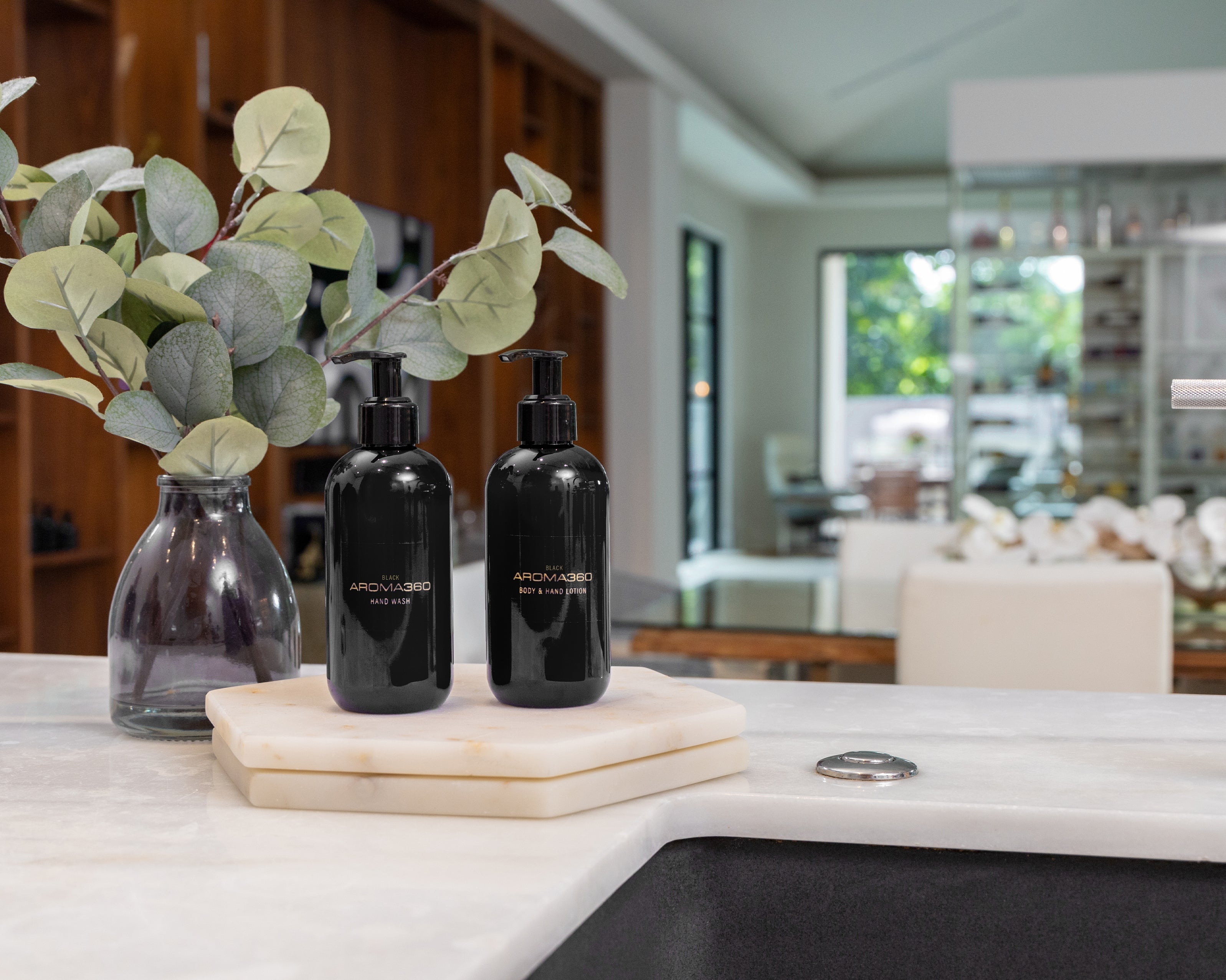 Black Body & Hand Lotion - Image 2