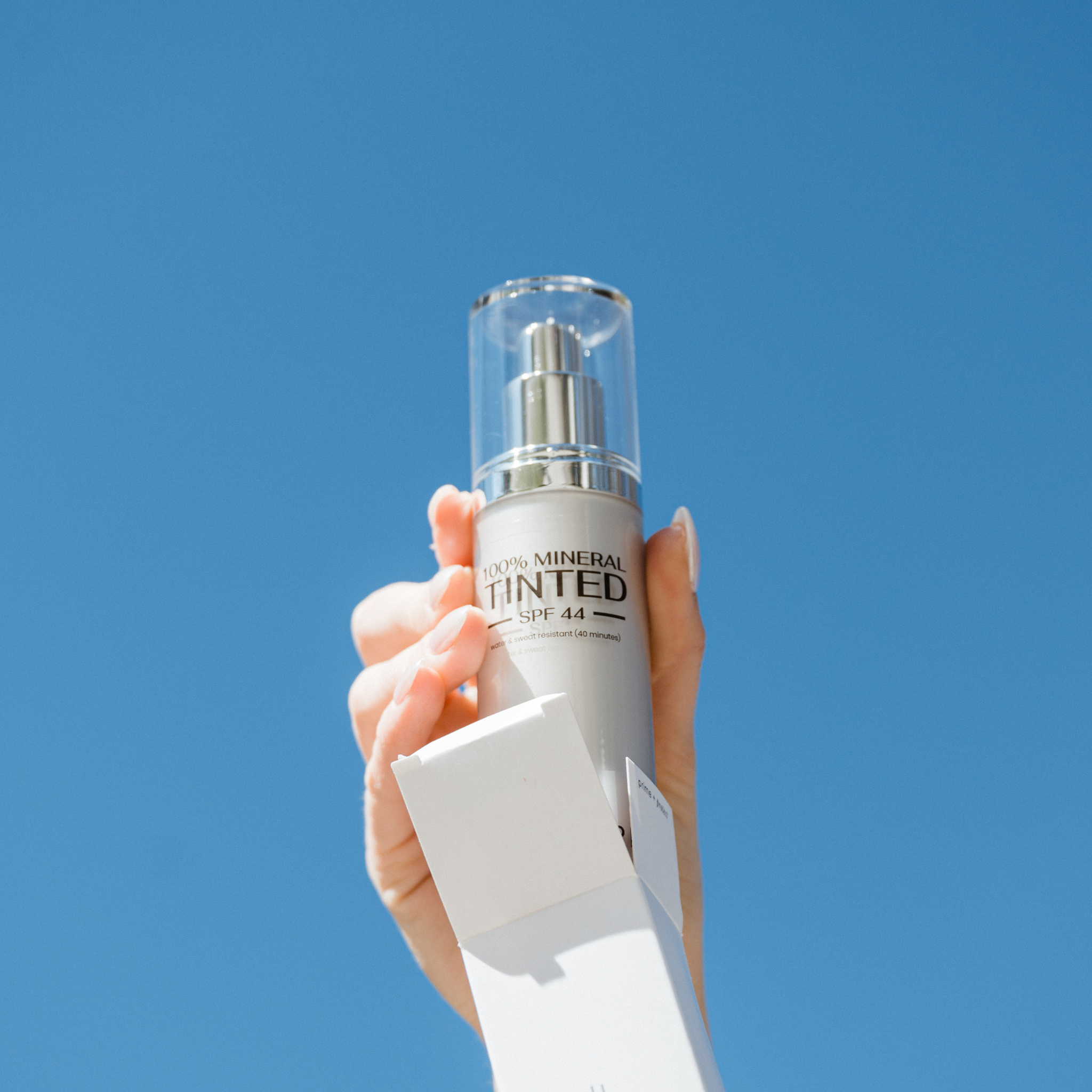 100% Mineral Tinted SPF - Image 2